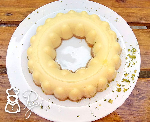 Pastel de limón y galletas