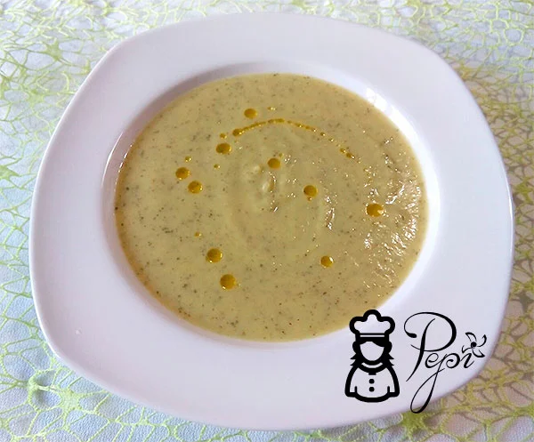 Crema de puerros y calabacín