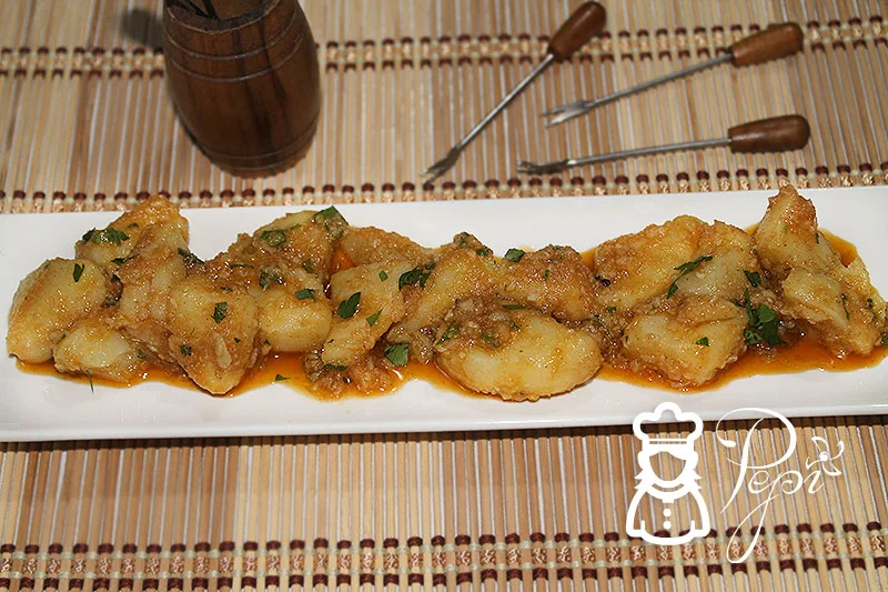 Patatas al ajillo
